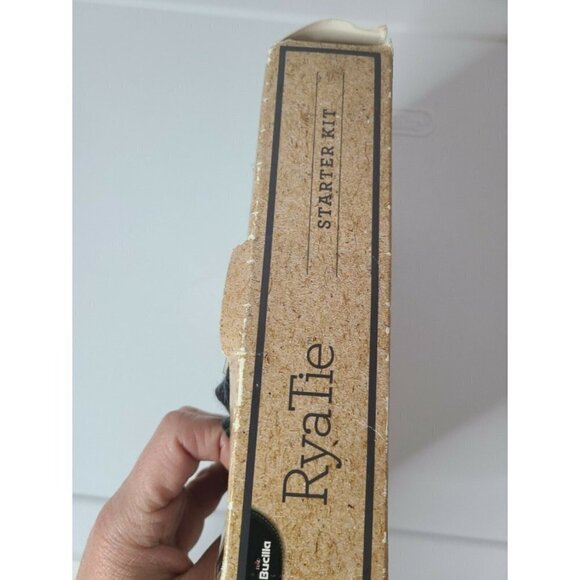 BUCILLA RyaTie Fiber Art Starter Complete Kit Blue - Picture 5 of 6